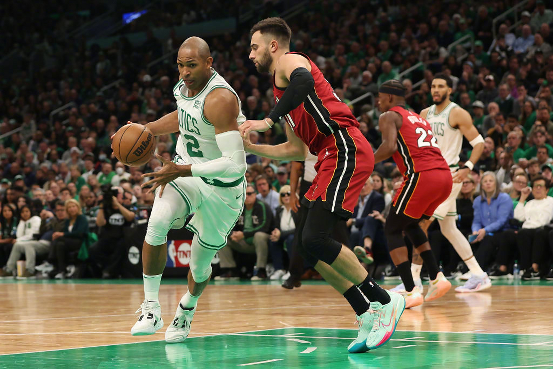 DB gaming-包含热火逆转凯尔特人，巴特勒发威的词条