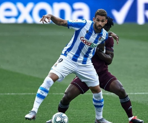 关于埃瓦尔惨败，保级前途黯淡无光的信息