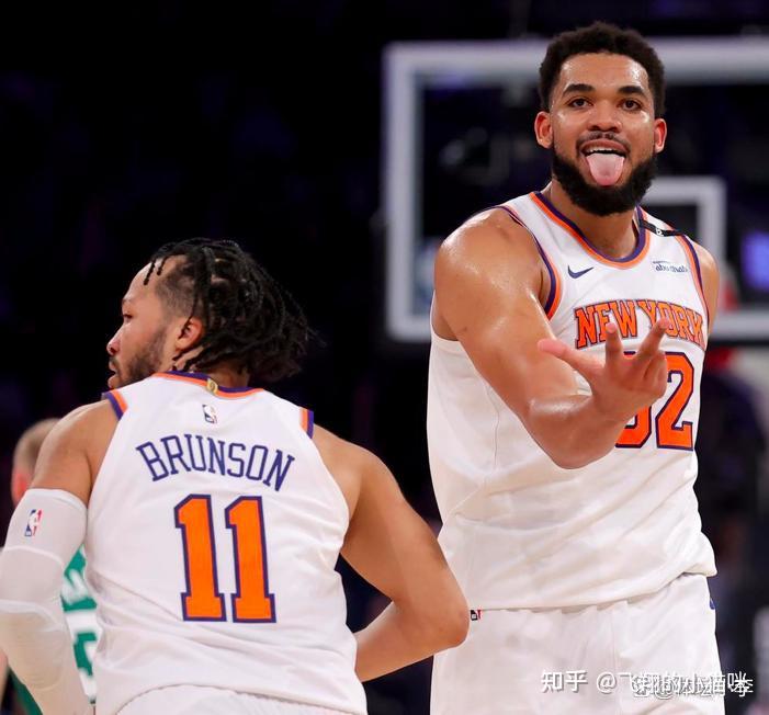 纽约尼克斯大败雷霆，特里-杨单节狂砍10分