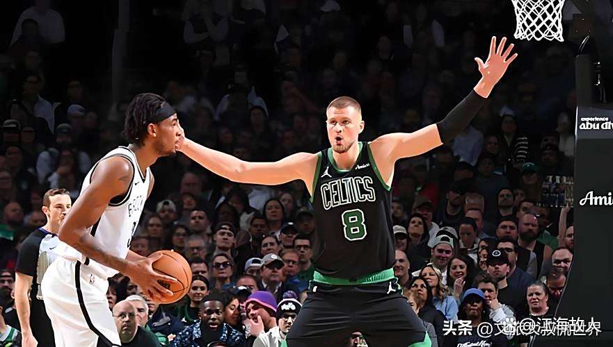 魔术客场力克凯尔特人，西蒙斯砍下三双
