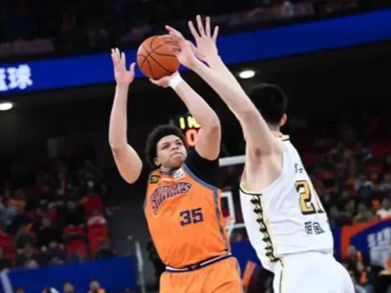 DB游戏-广东迎来三连胜，击败北京取得赛季第七胜！