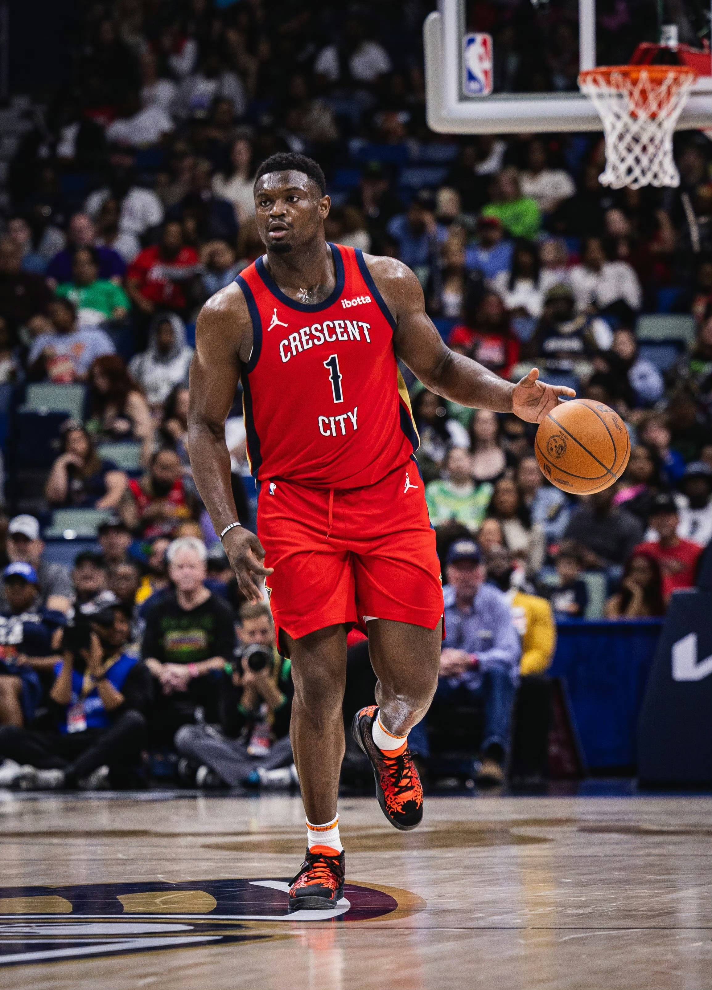 -鹈鹕客场大胜独行侠，ZION再献精彩表现的简单介绍