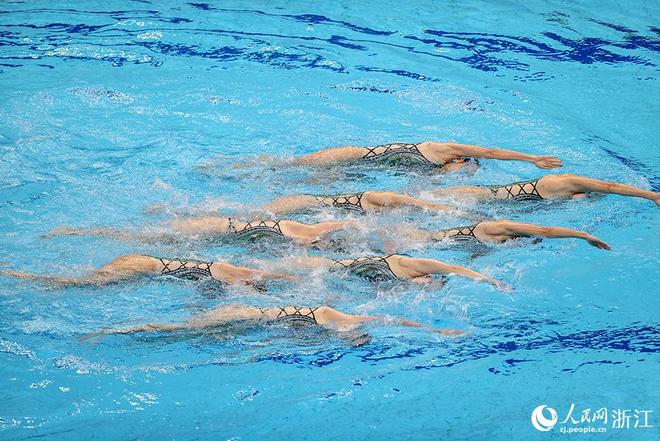 中国队在2022亚运会上获得第一场游泳金牌