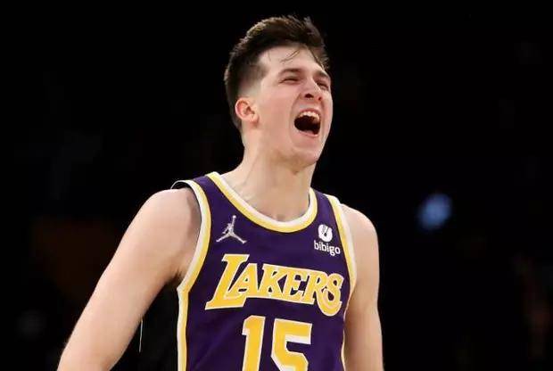 包含雷恩客场告捷，实力逐渐显现出色表现备受期待的词条